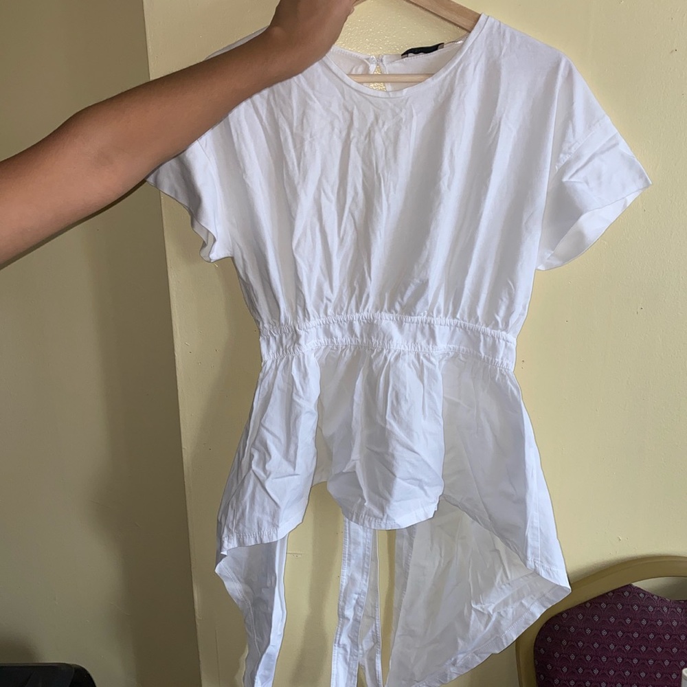 ZARA WOMENS TOP